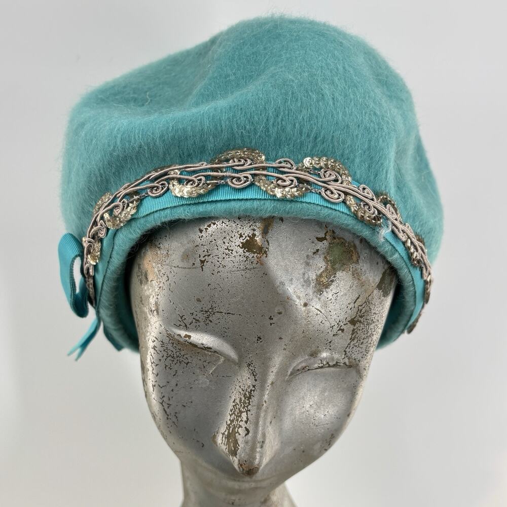 Vtg Wetherall Cloche Hat Turquoise Fur Felt Metallic Trim Bow Made in Italy